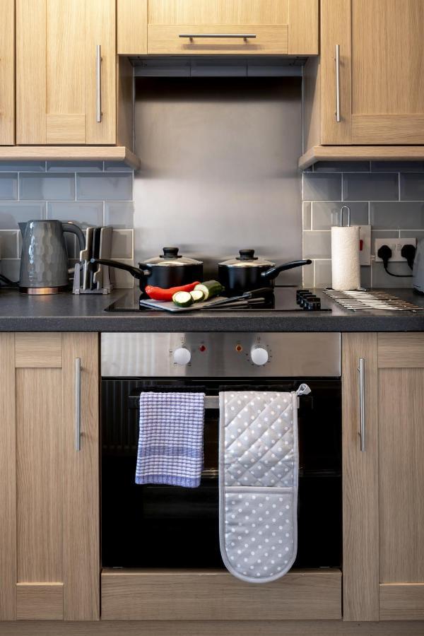 Yew Tree House Contractor / Family Home Free Netflix Fast Wifi Near Dudley/Birmingham Cradley Heath 외부 사진