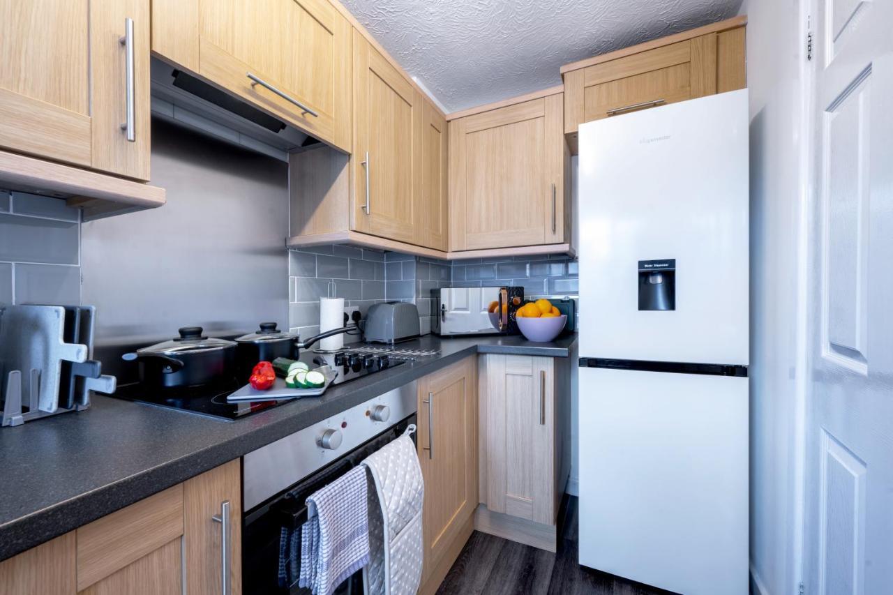 Yew Tree House Contractor / Family Home Free Netflix Fast Wifi Near Dudley/Birmingham Cradley Heath 외부 사진