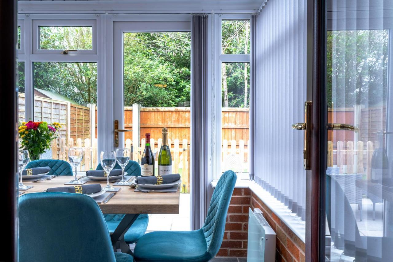 Yew Tree House Contractor / Family Home Free Netflix Fast Wifi Near Dudley/Birmingham Cradley Heath 외부 사진