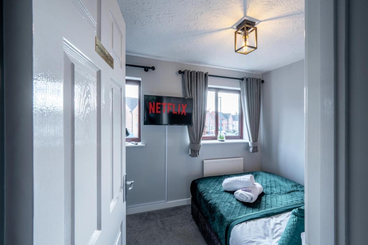 Yew Tree House Contractor / Family Home Free Netflix Fast Wifi Near Dudley/Birmingham Cradley Heath 외부 사진